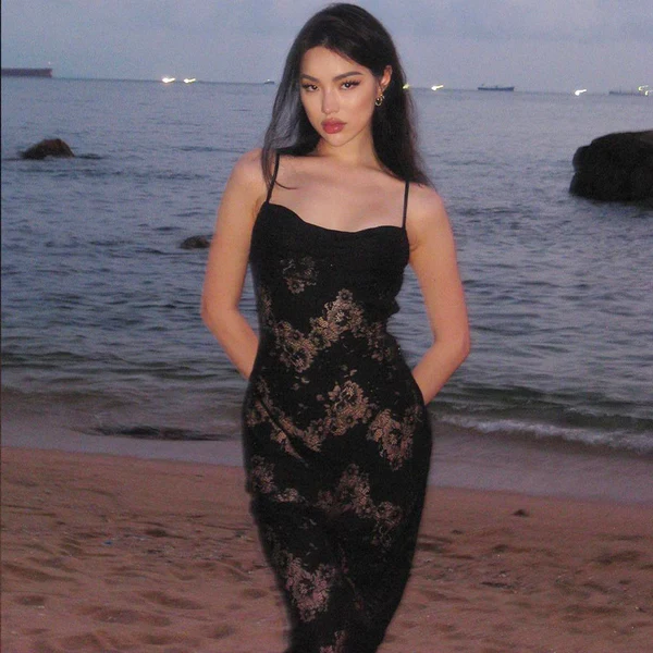 Sexy Black Mermaid Lace Slit Long Prom Dress Spaghetti Strap See-through Evening Dress - View 4 | FashionDia