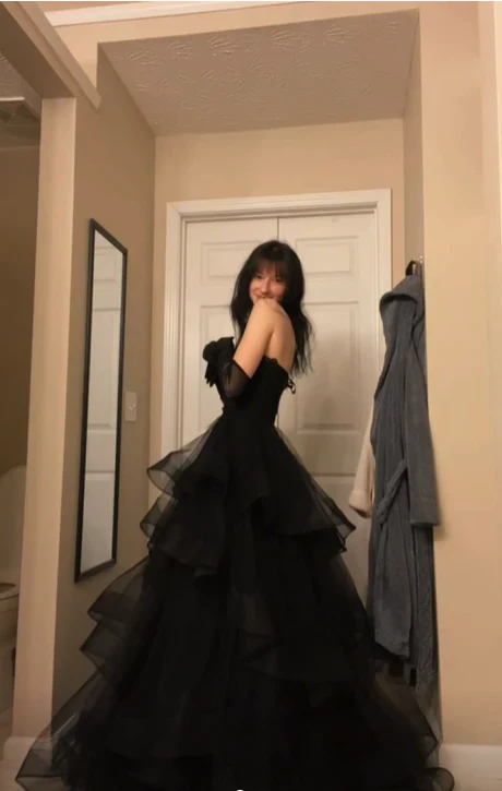 Black Rufflue Prom Dress Long Prom Dress Sweetheart Eveninng Dress - View 2 | FashionDia