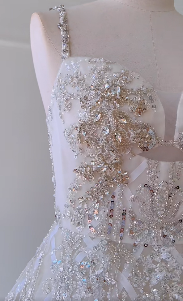 Gorgeous Spaghetti Straps Tulle Beaded Homecoming Dress White Short Birthday Outfits Wedding Dress - View 4 | FashionDia