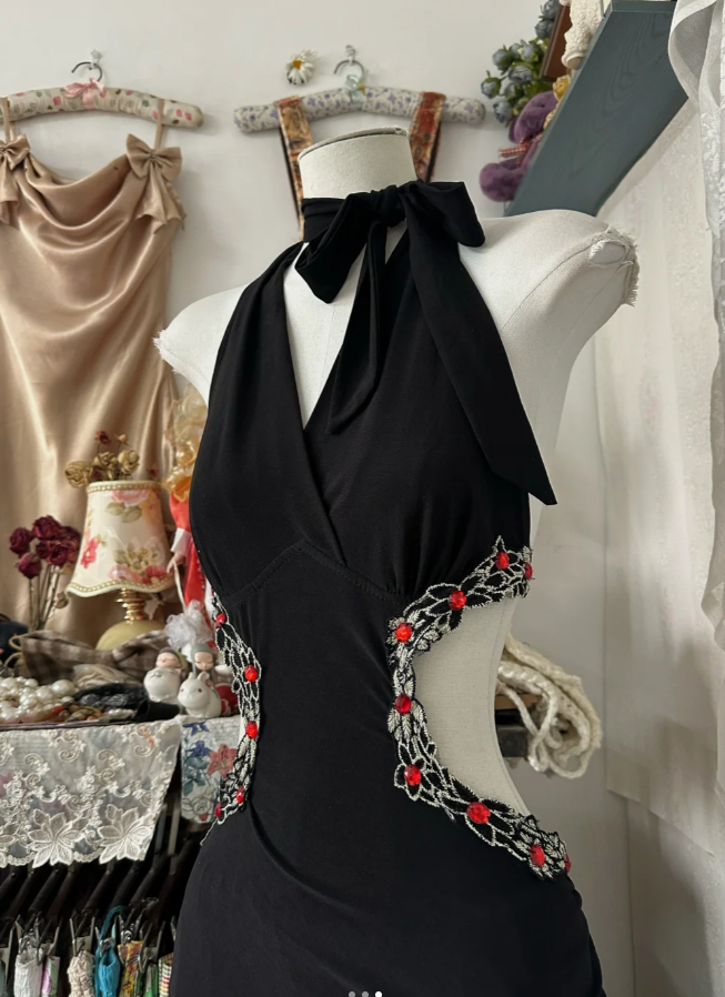 Sexy Halter Black V-Neck Satin Beaded Mermaid Prom Dress Backless Long Evening Gown - View 2 | FashionDia