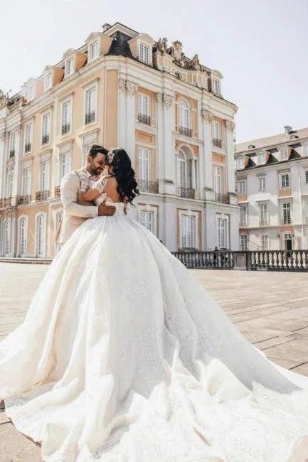 Ball Gown Floor-Length Stain Long Sleeve Appliques Sweetheart Tulle Wedding Dresses with Beadings (ZD15738)