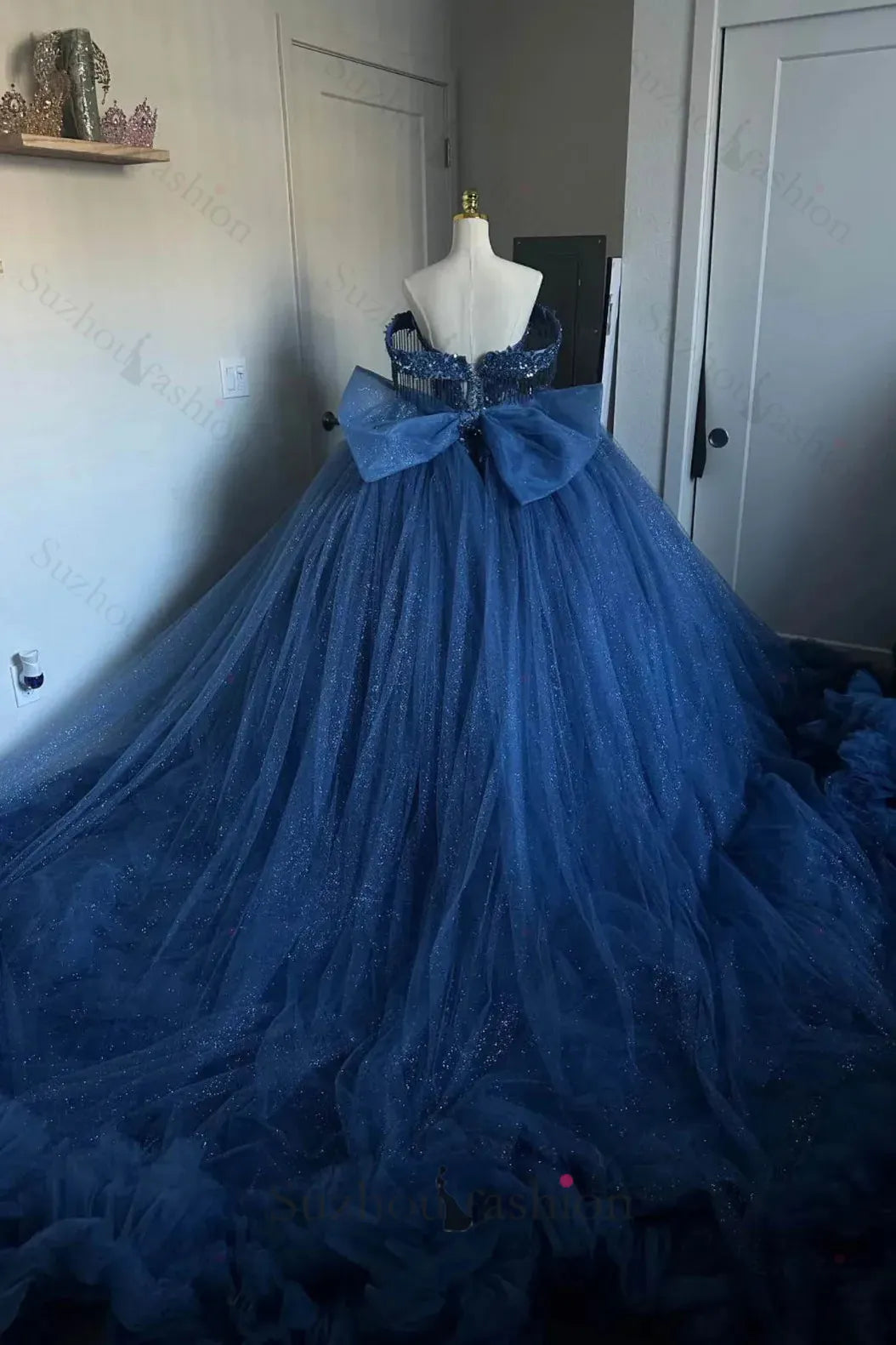 Ball Gown Off the Shoulder Quinceanera Dress Appliques Tulle Birthday Party Dress Formal Gown For Sweet 16