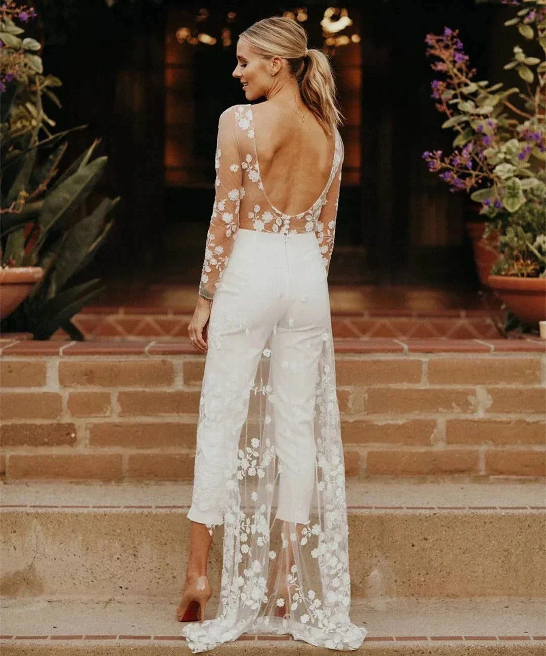 Beach Sexy Open Back Pants Suit Wedding Dresses For Women Applique Lace Long Sleeves Bridal Gowns Cheap New Vestido De Novia (ZD14243) - View 3 | VelvetHem