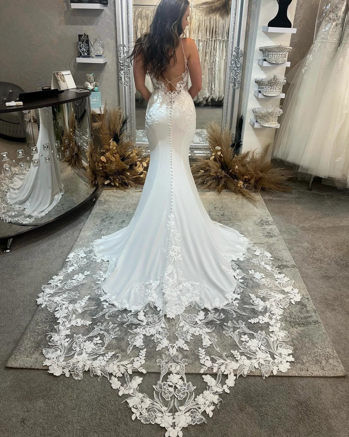 Beautiful Mermaid Spaghetti Straps Sleeveless Sequined Lace Wedding Dresses (ZD16480) - View 2 | VelvetHem