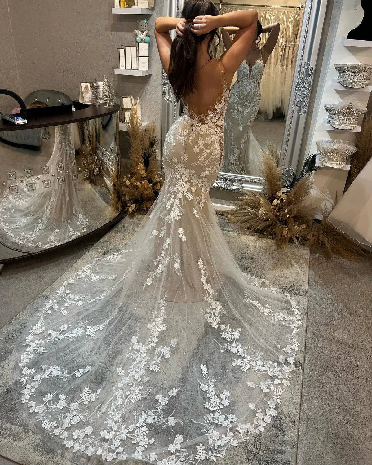 Beautiful V-neck Spaghetti Straps Mermaid Sleeveless Tulle Wedding Dress with lace (ZD15629) - View 2 | VelvetHem