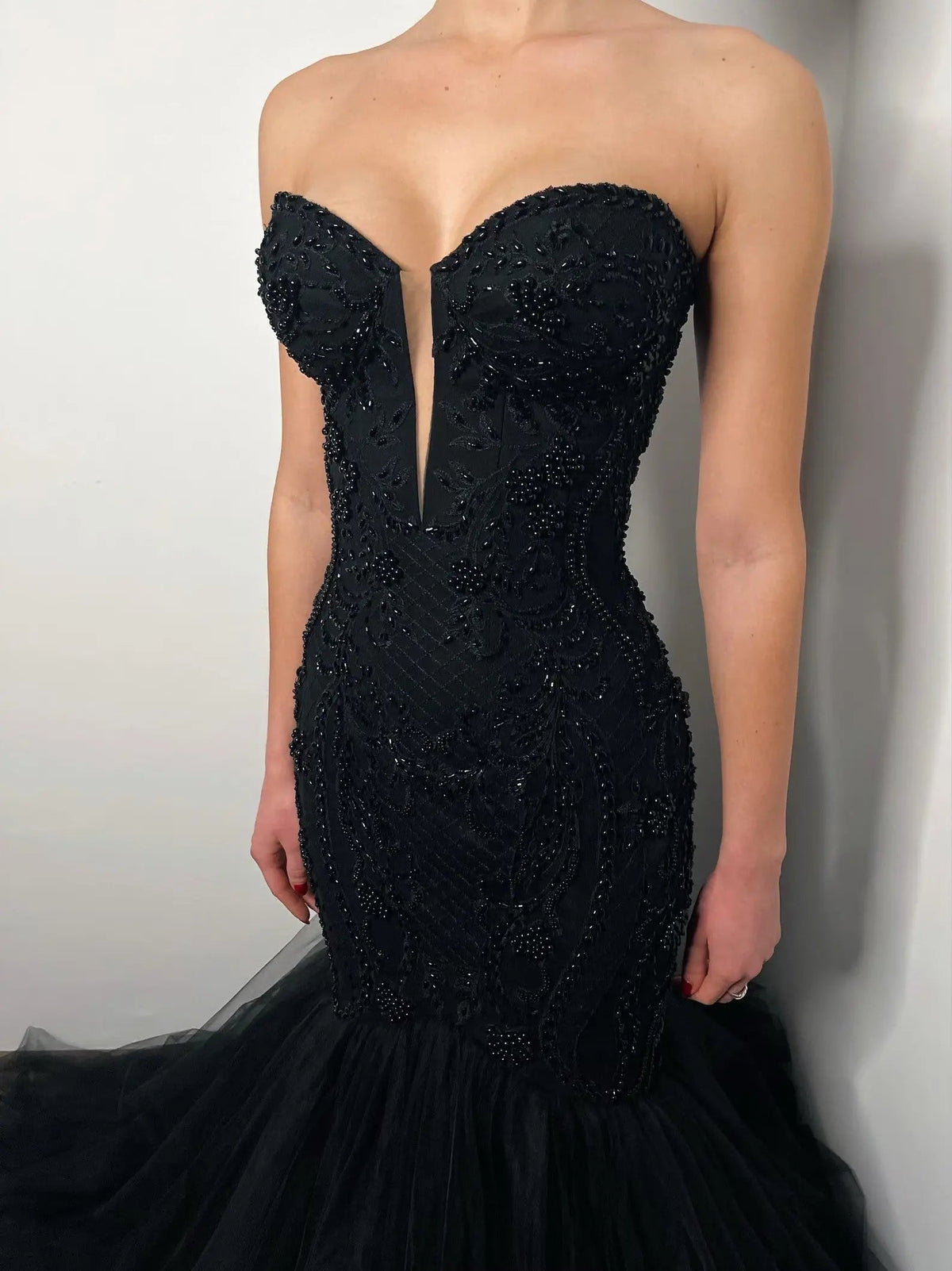 Black Luxury Gothic Wedding Dress Mermaid Beaded Lace Tassel Cape ZP196