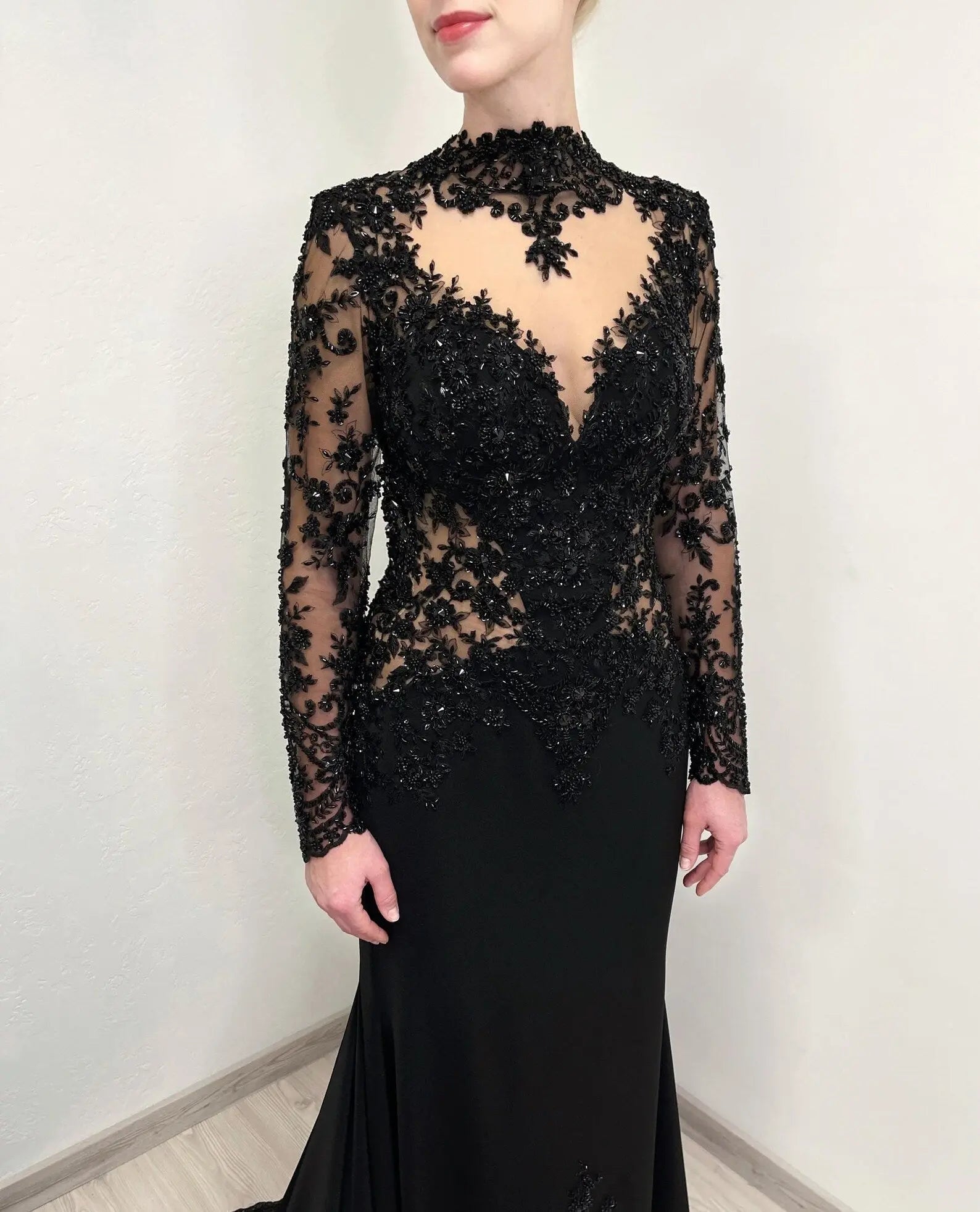 Black Luxury Gothic Heavy Beading Wedding Dress Mermaid Sheer Full Lace Circular Train ZP193