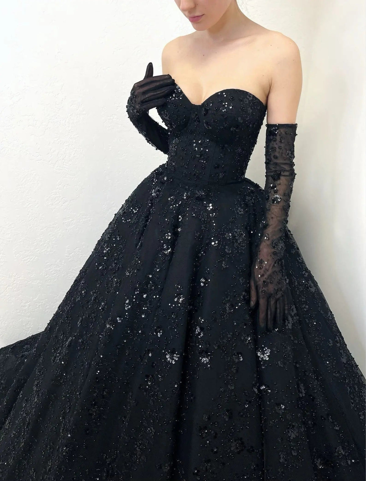 Black Luxury Gothic Sequin Ballgown Tulle Wedding Dress ZP030