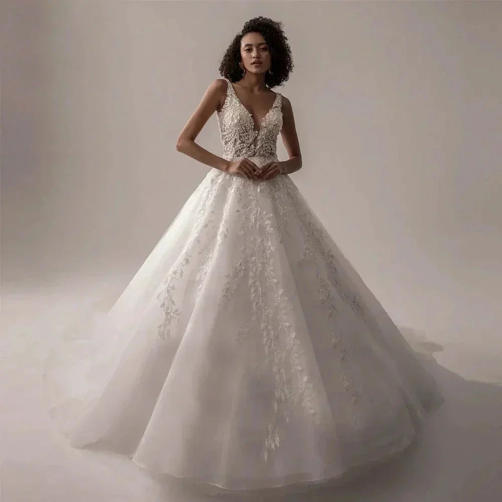 Boho Lace Appliques Wedding Dresses A Line Fuffy Tulle Ball Gowns Sleeveless V Neck Formal Bride Beach Party Vestido De Novia by payinti