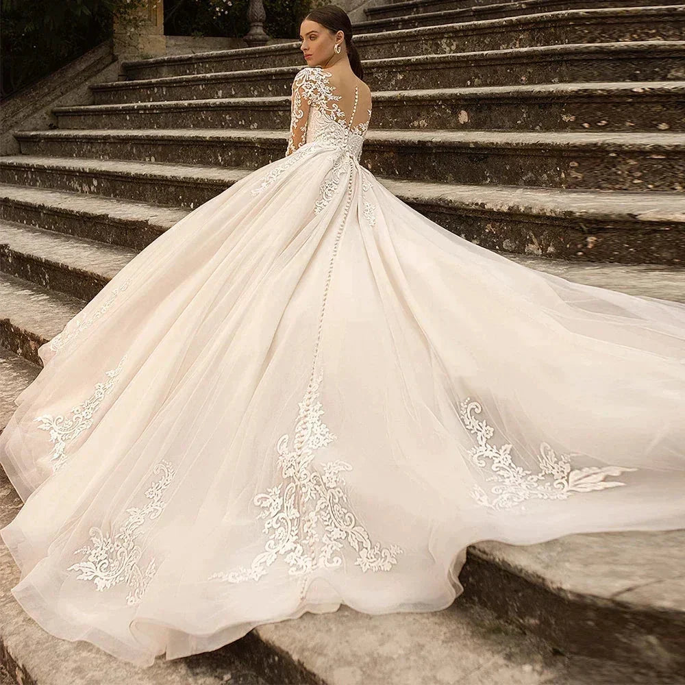 Boho Lace Tulle Wedding Dress Princess Champagne A-Line V-Neck Long Sleeves Appliques Illusion Backless With Button Bridal Gown (ZD13452)