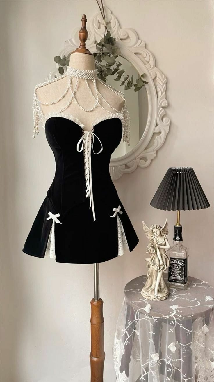 Cute A line Strapless Black Velvet Homecoming Dress With Bowknot