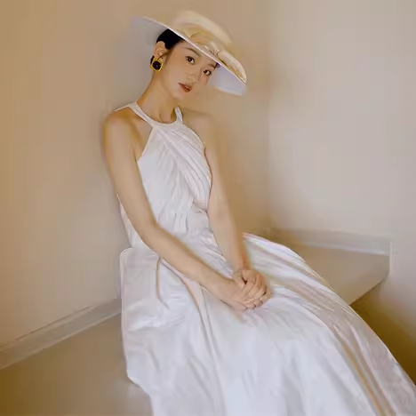 Vintage Ball Gown White Satin Wedding Dresses