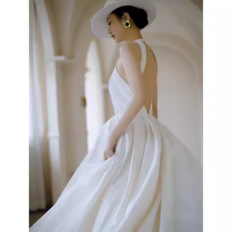 Vintage Ball Gown White Satin Wedding Dresses C131