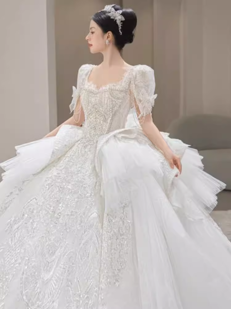 Princess Ball Gown Half Sleeves Lace Wedding Dresses C205