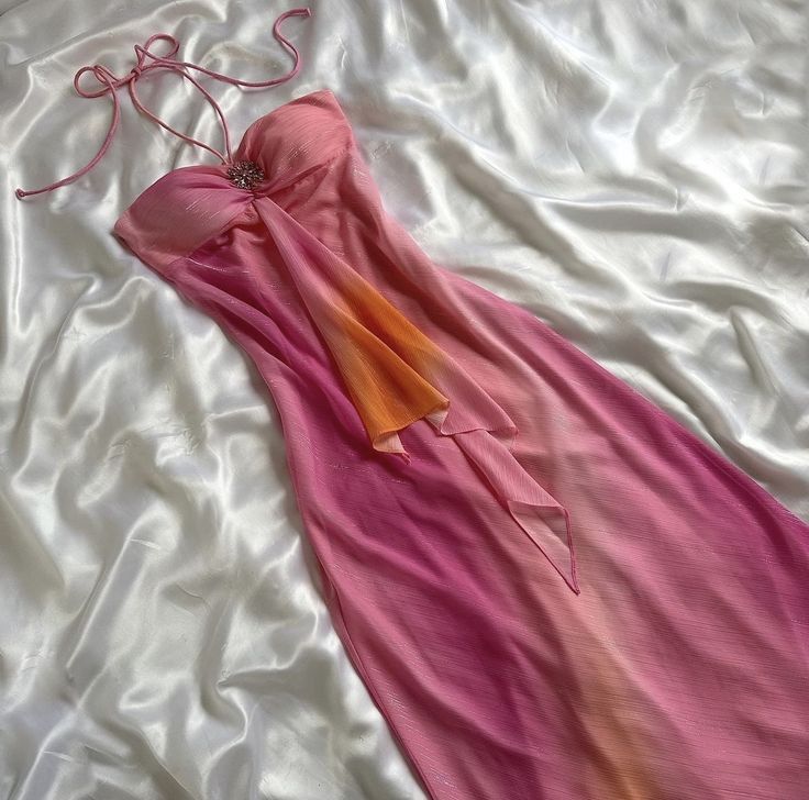 Gorgeous High-Low Halter Ombre Pink Chiffon Prom & Evening Dress - FashionDia