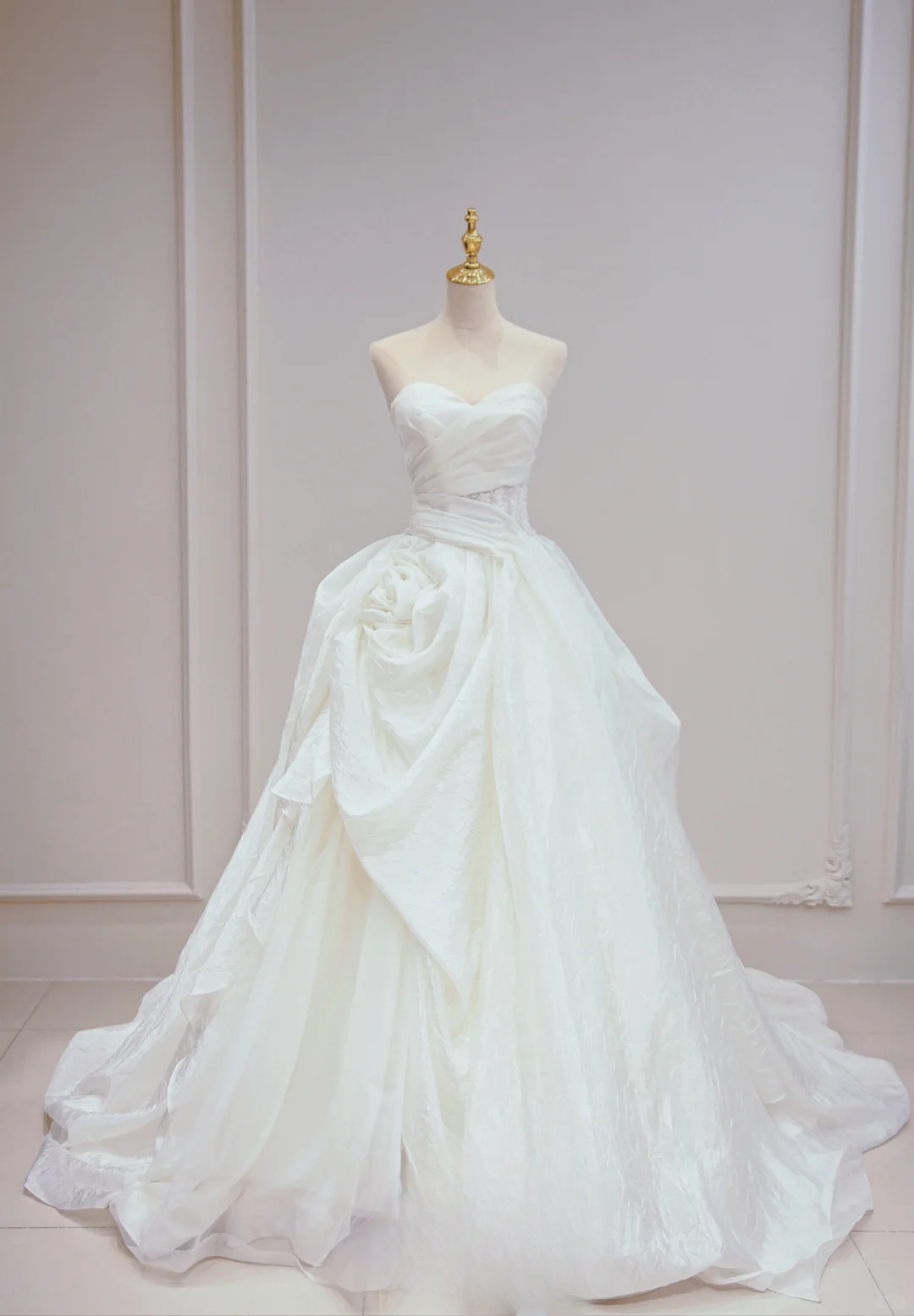 Dreamy A Line Strapless White Satin Pleated Long Wedding Dresses