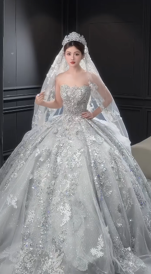 Dreamy Ball Gown Strapless Tulle Sequin Beaded With Veil Long Wedding Dresses