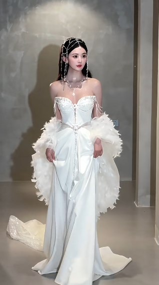 Vintage Mermaid Off The Shoulder Satin Beaded Long Wedding Dresses
