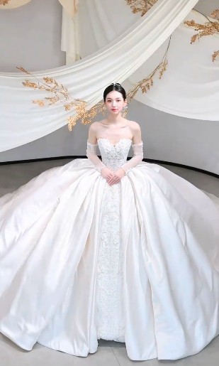 Timeless Ball Gown Starpless Satin Tulle Applique With Veil Long Wedding Dresses - View 3 | FashionDia