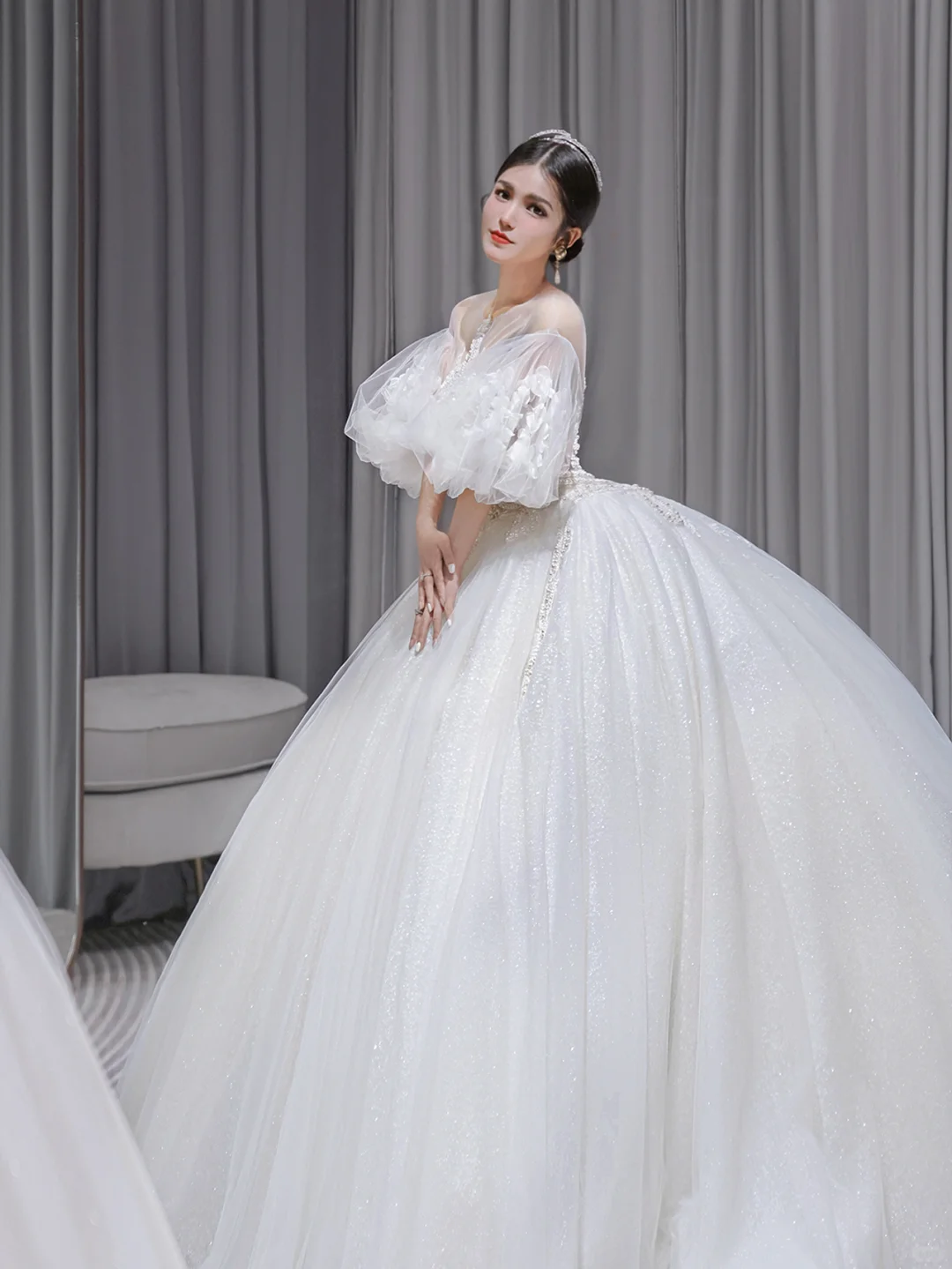 Pretty Ball Gown Tulle Lace Applique Short Sleeves Long Wedding Dresses - View 5 | FashionDia
