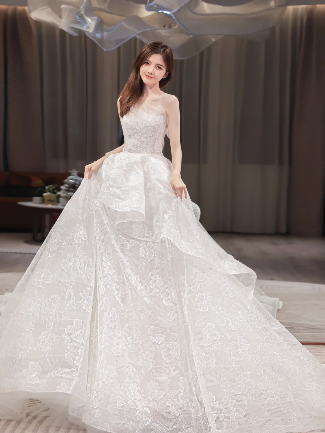 Dreamy Ball Gown Strapless Lace Long Wedding Dresses