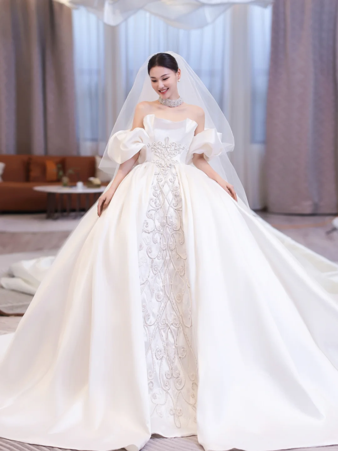 Elegant Ball Gown Off The Shoulder Satin With Veil Long Wedding Dresses