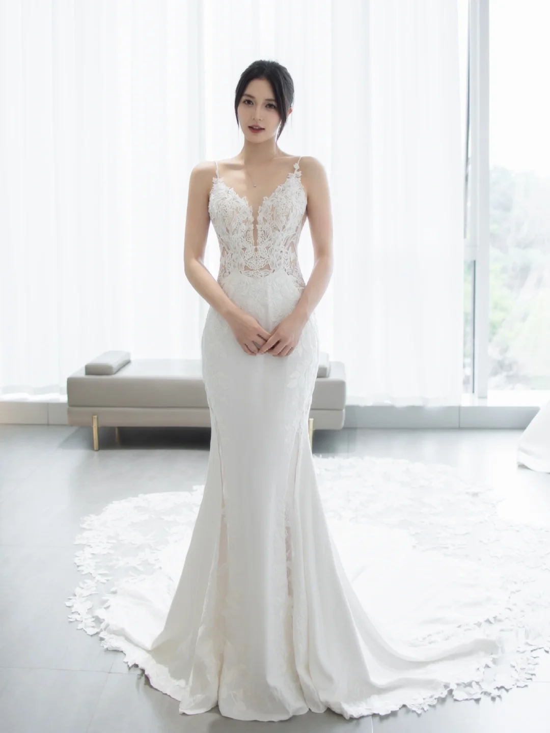 Timeless Mermaid Spaghetti Straps Satin Lace Long Wedding Dresses