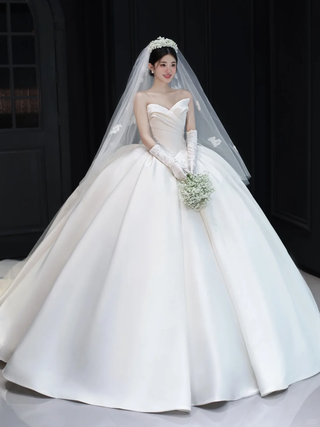 Dreamy Ball Gown Strapless Satin Applique With Gloves Veil Long Wedding Dresses - View 2 | FashionDia