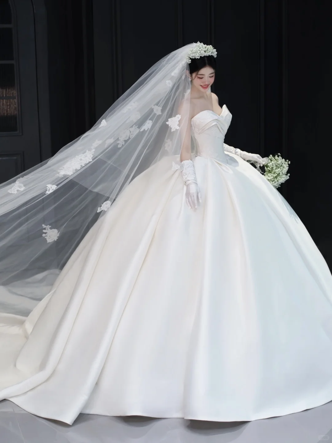 Dreamy Ball Gown Strapless Satin Applique With Gloves Veil Long Wedding Dresses - View 4 | FashionDia