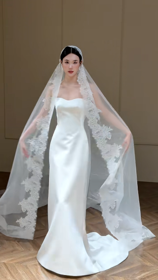 Elegant Mermaid Strapless Satin With Veil Long Wedding Dresses