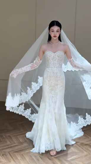 Timeless Mermaid Sweetheart Tulle Lace With Gloves Veil Long Wedding Dresses