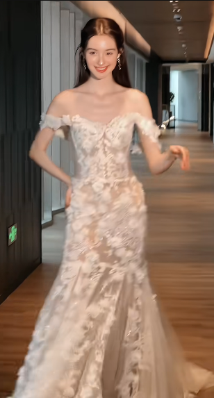 Dreamy Mermaid Off The Shoulder Tulle Lace Applique With Veil Long Wedding Dresses