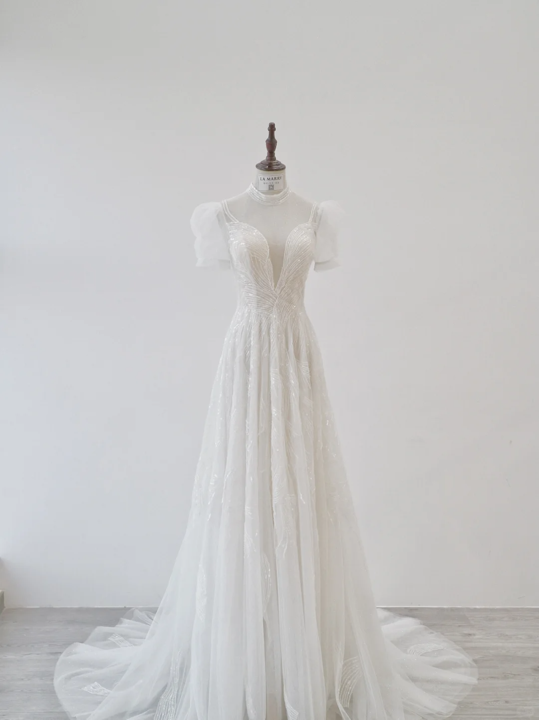 Princess A Line Tulle Sequin Blackless Short Sleeves Long Wedding Dresses