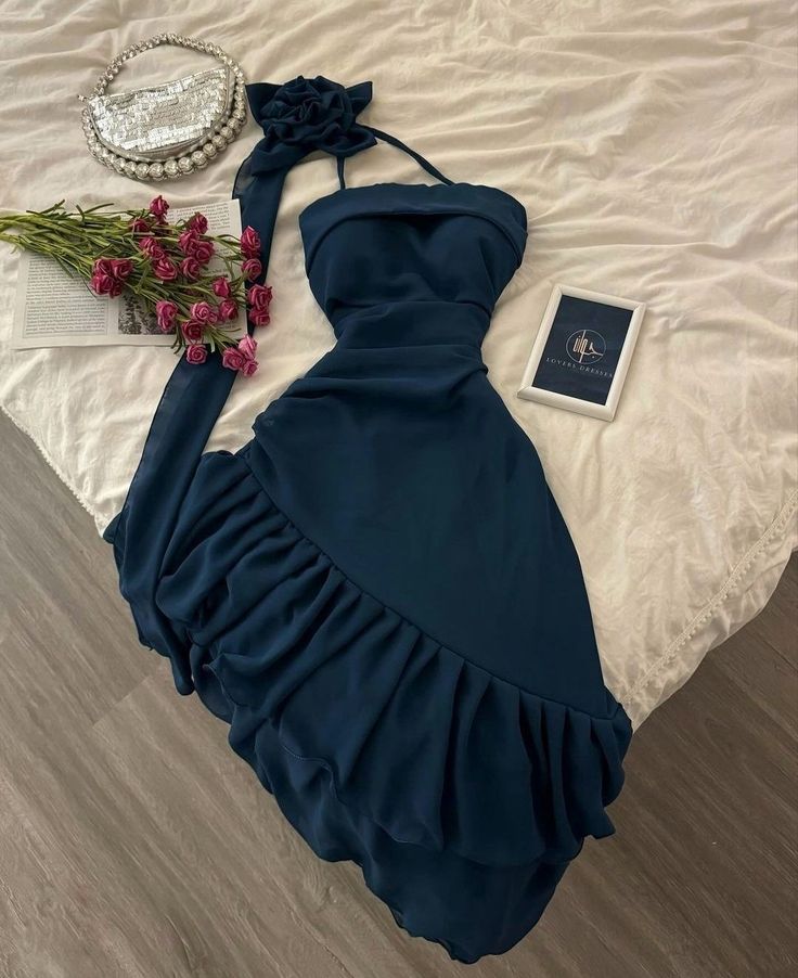 Classy A-Line Strapless Chiffon With Flower Short Homecoming Dress 18th Birthday Outfits - FashionDia