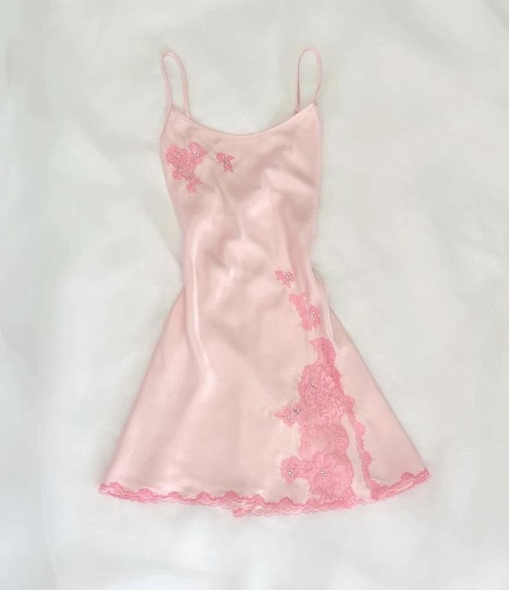 Pink A-Line Spaghetti Straps Satin Applique Short Homecoming Dress 18th Birthday Outfits - FashionDia