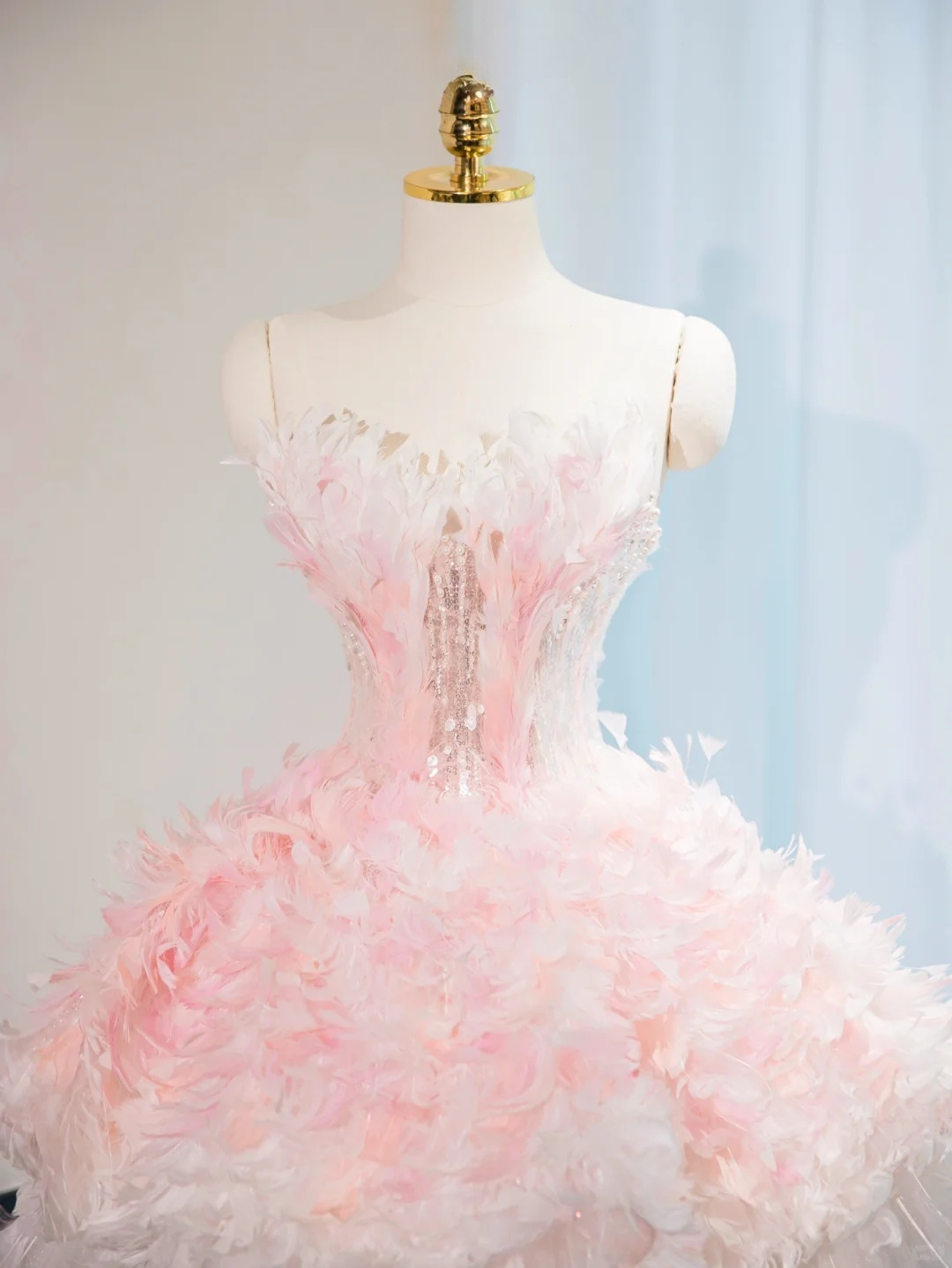 Sweet Ball Gown Strapless Satin Tulle Short Homecoming Dress 16th Birthday Outfits - VelvetHem