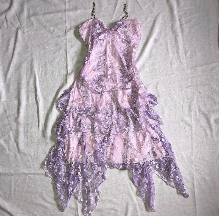 Lilac A-Line Spaghetti Straps Lace Tiered Short Homecoming Dress 17th Birthday Outfits - FashionDia