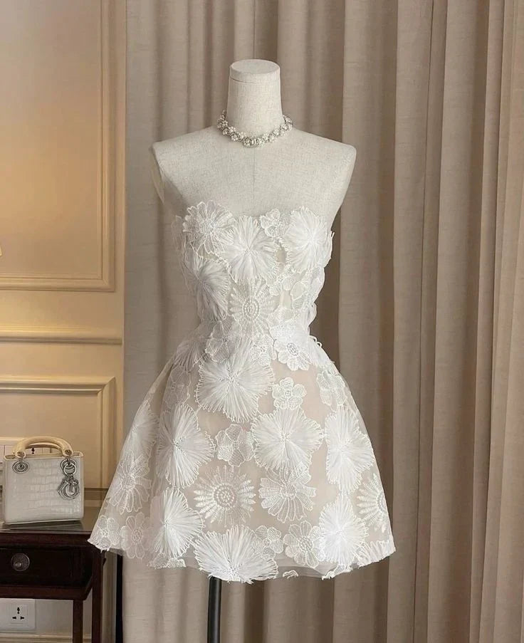 Cute A-Line Strapless Satin Lace Short Homecoming Dress 18th Birthday Outfits - FashionDia
