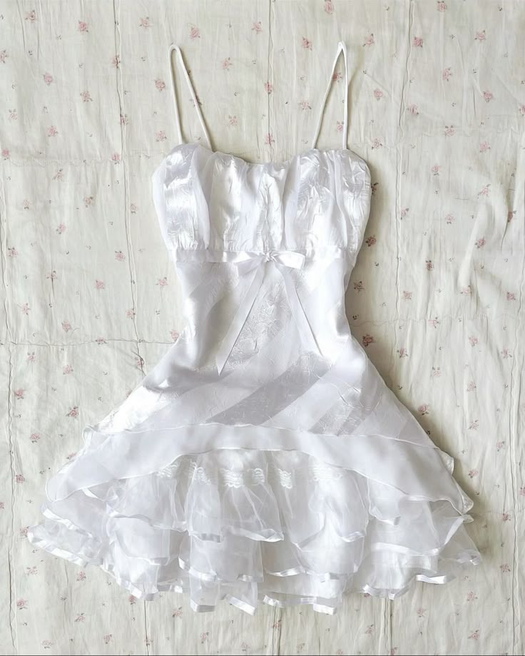 White A-Line Spaghetti Straps Satin Lace Short Homecoming Dress 17th Birthday Outfits - View 2 | FashionDia