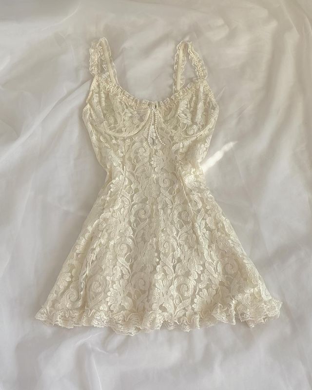 Pretty A-Line Spaghetti Straps Lace Short Homecoming Dress 18th Birthday Outfits - View 2 | FashionDia
