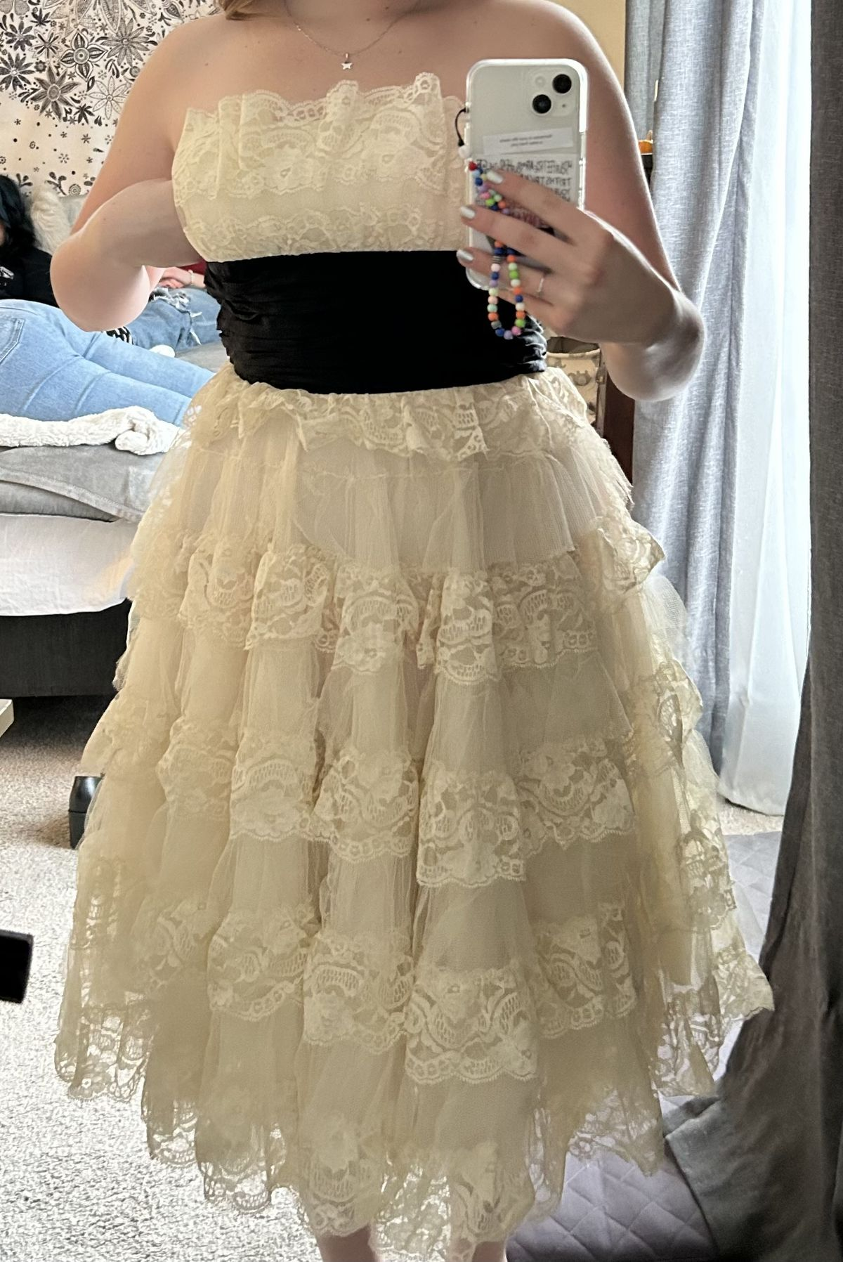 Sweet 16th Ball Gown Strapless Lace Short Homecoming Dress Birthday Outfits - View 5 | FashionDia
