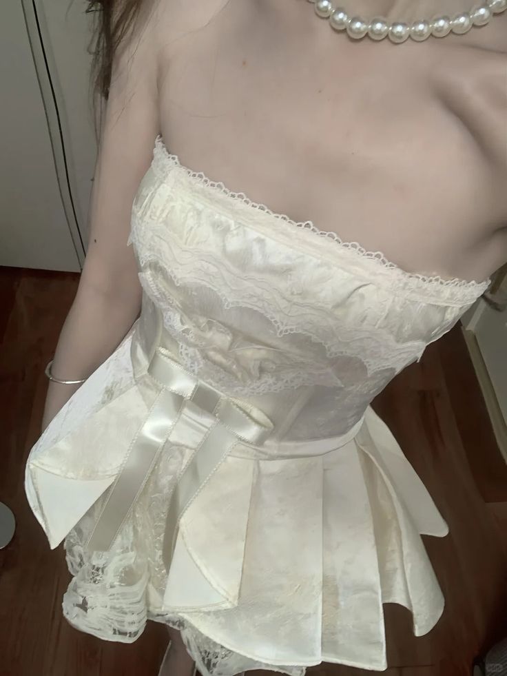Cute A-Line Strapless Satin Lace Short Homecoming Dress 19th Birthday Outfits - FashionDia
