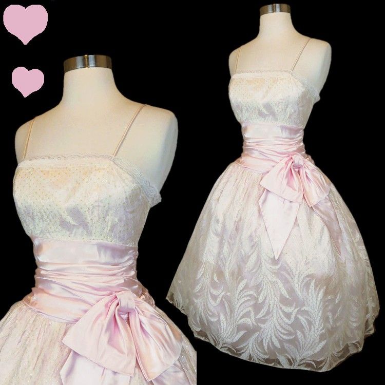Fairy A-Line Spaghetti Straps Satin Lace Short Homecoming Dress 16th Birthday Outfits - View 2 | FashionDia