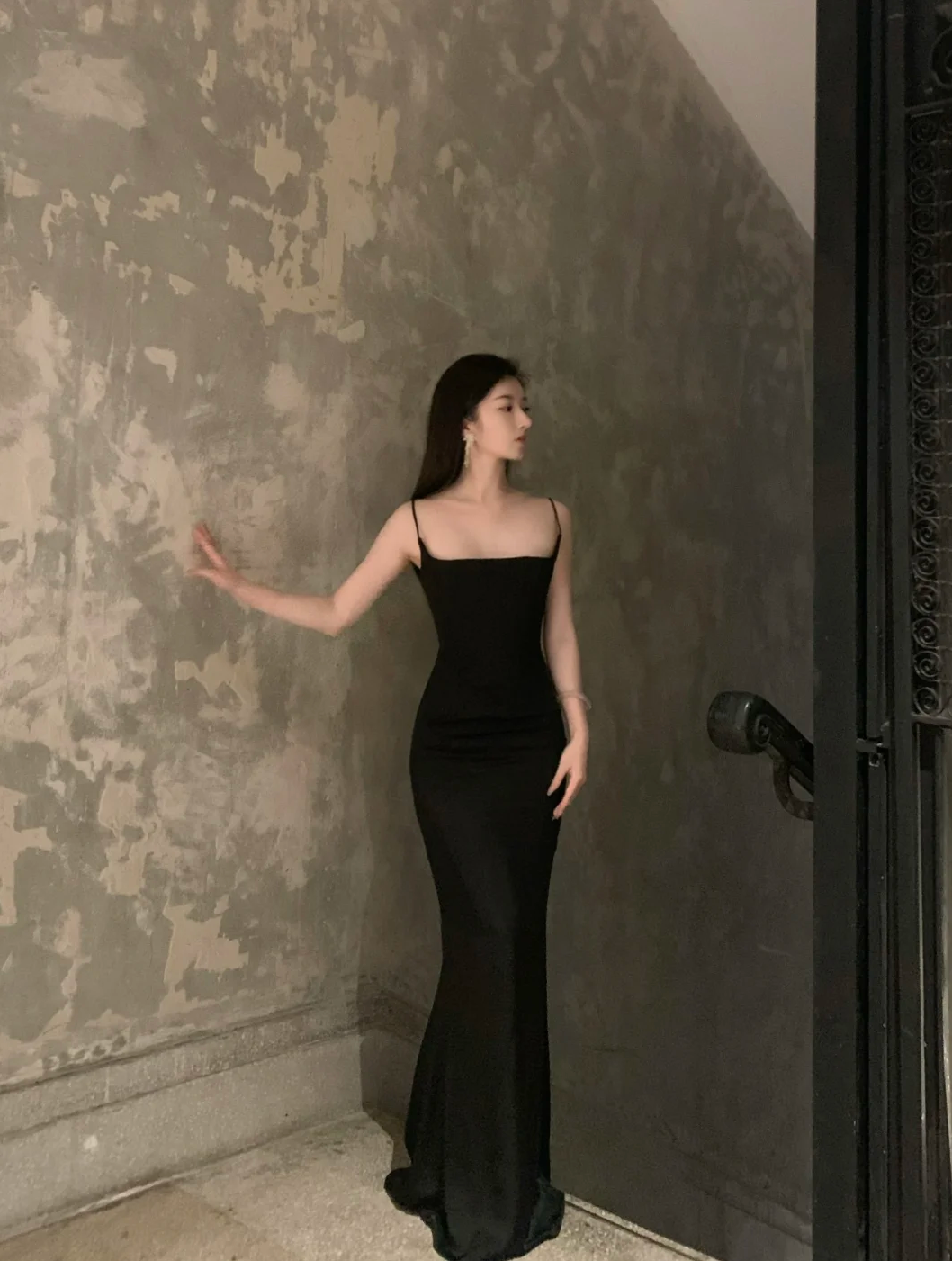 Sexy Mermaid Spaghetti Straps Black Satin Long Prom Dress, Evening Dress - View 5 | FashionDia