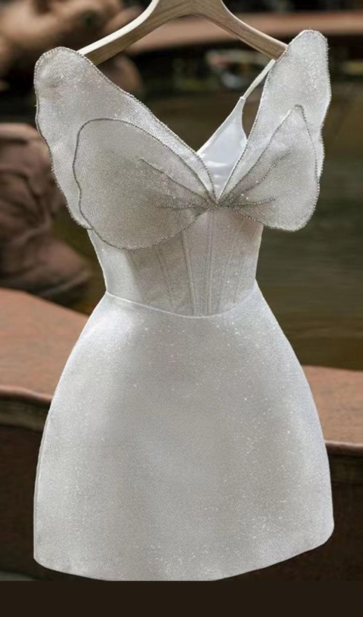 Chic A-Line Short Sequin White Homecoming Dress 18th Birthday Outfits - FashionDia