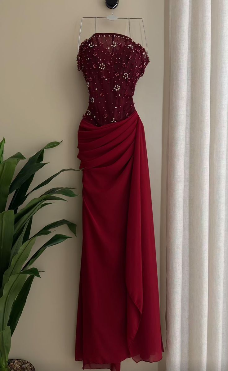 Pretty Mermaid Burgundy Strapless Pleated Chiffon Beaded Without Sleeves Long Prom Dress, Evening Dress - FashionDia