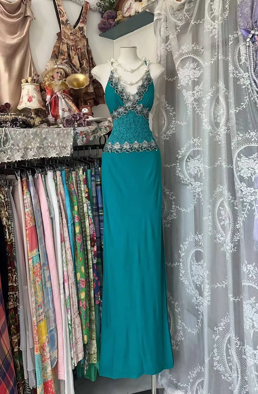 Sexy Mermaid V-Neck Chiffon Lace Without Sleeves Long Prom Dress, Evening Dress - FashionDia