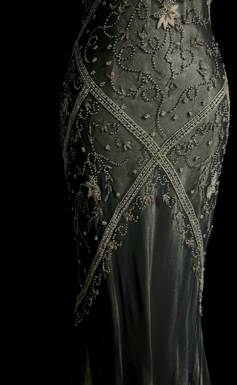 Vintage Mermaid V-Neck Satin Beaded Without Sleeves Long Prom Dress, Evening Dress - View 7 | FashionDia