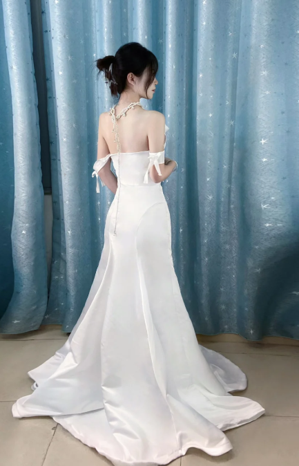 Elegant Mermaid Off-the-Shoulder Satin Without Sleeves Long Prom Dress, Evening Dress - View 4 | FashionDia