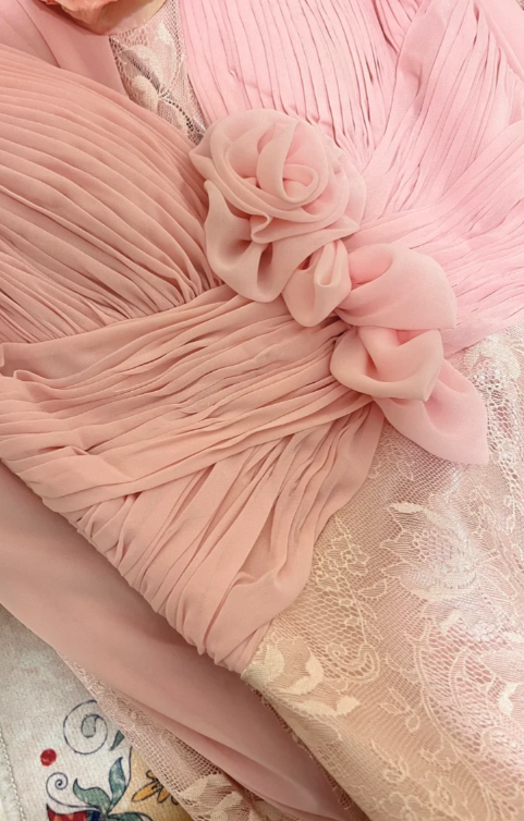 Stunning Pink Mermaid V-Neck Chiffon Lace Without Sleeves Long Prom Dress, Evening Dress - View 3 | FashionDia
